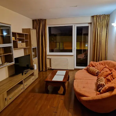 19 * Клайпеда